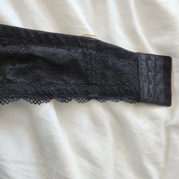 Deesse bra 42DD removable clear straps - Picture 8 of 10